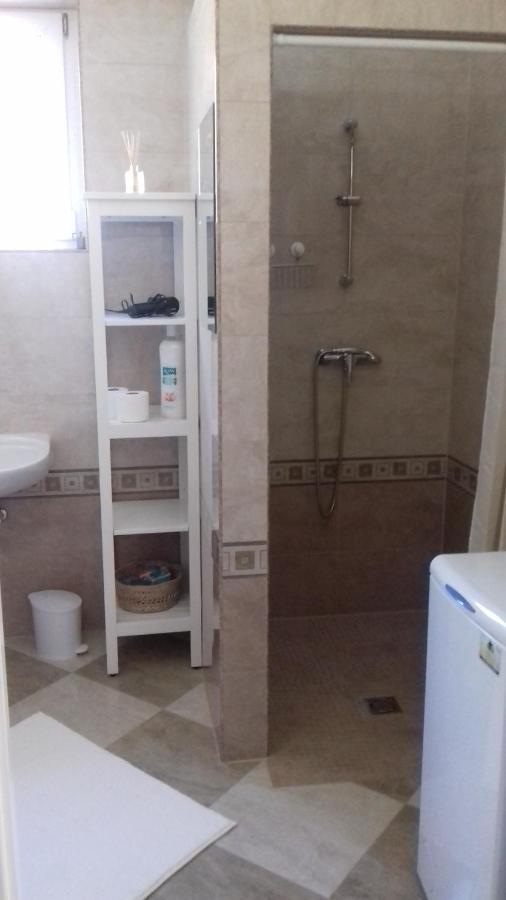 Aranyoshaz-Vendeghaz Apartment บูดาเปสต์ ภายนอก รูปภาพ